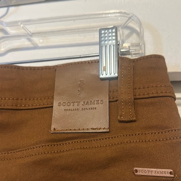 Slim Fit Brown Jeans with Earthy Tone - Picture 7 of 7